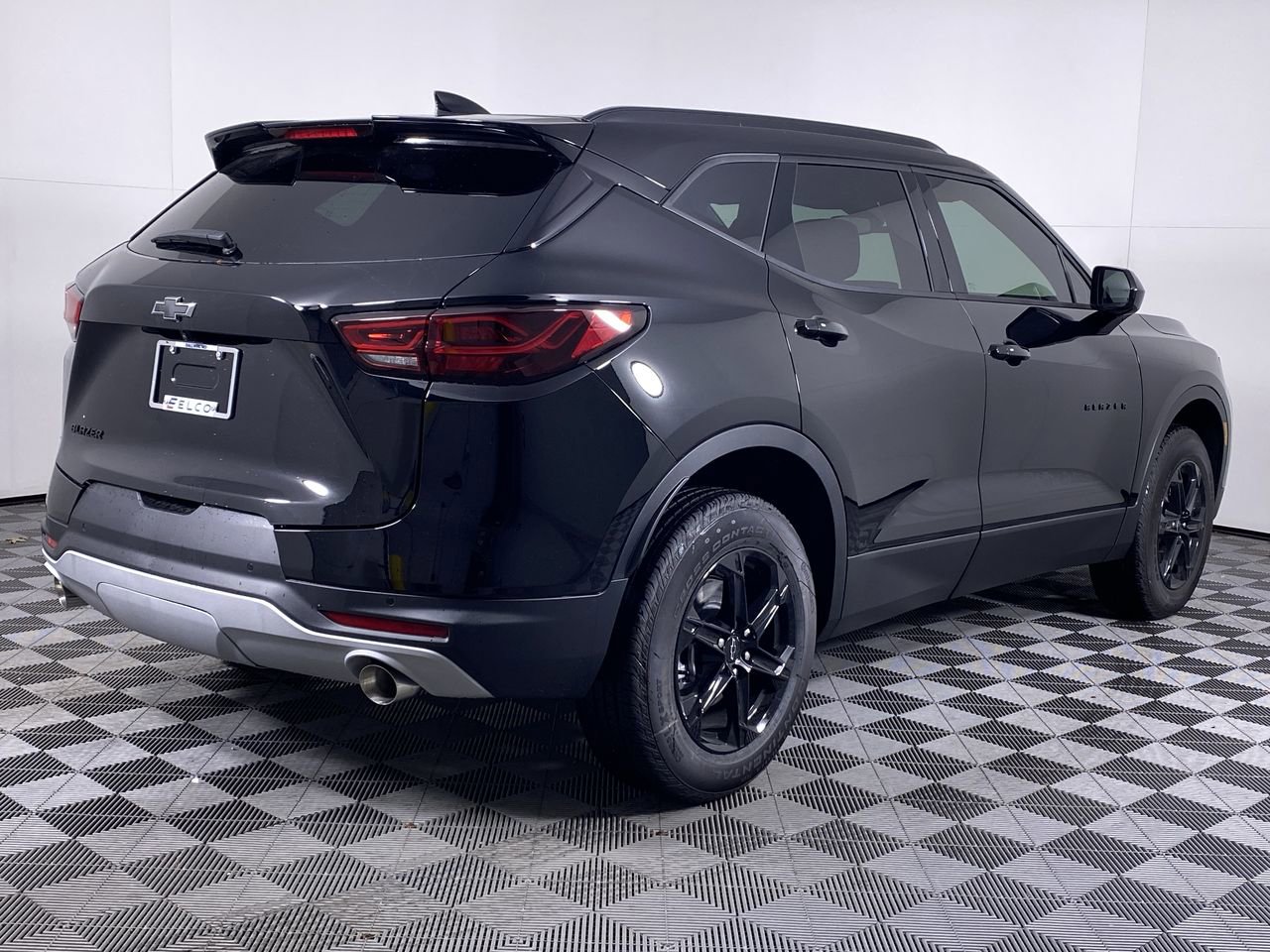New 2026 Chevrolet Blazer LT w/ Convenience Package FWD image 36