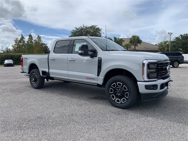 New 2026 Ford F250 Platinum image 2