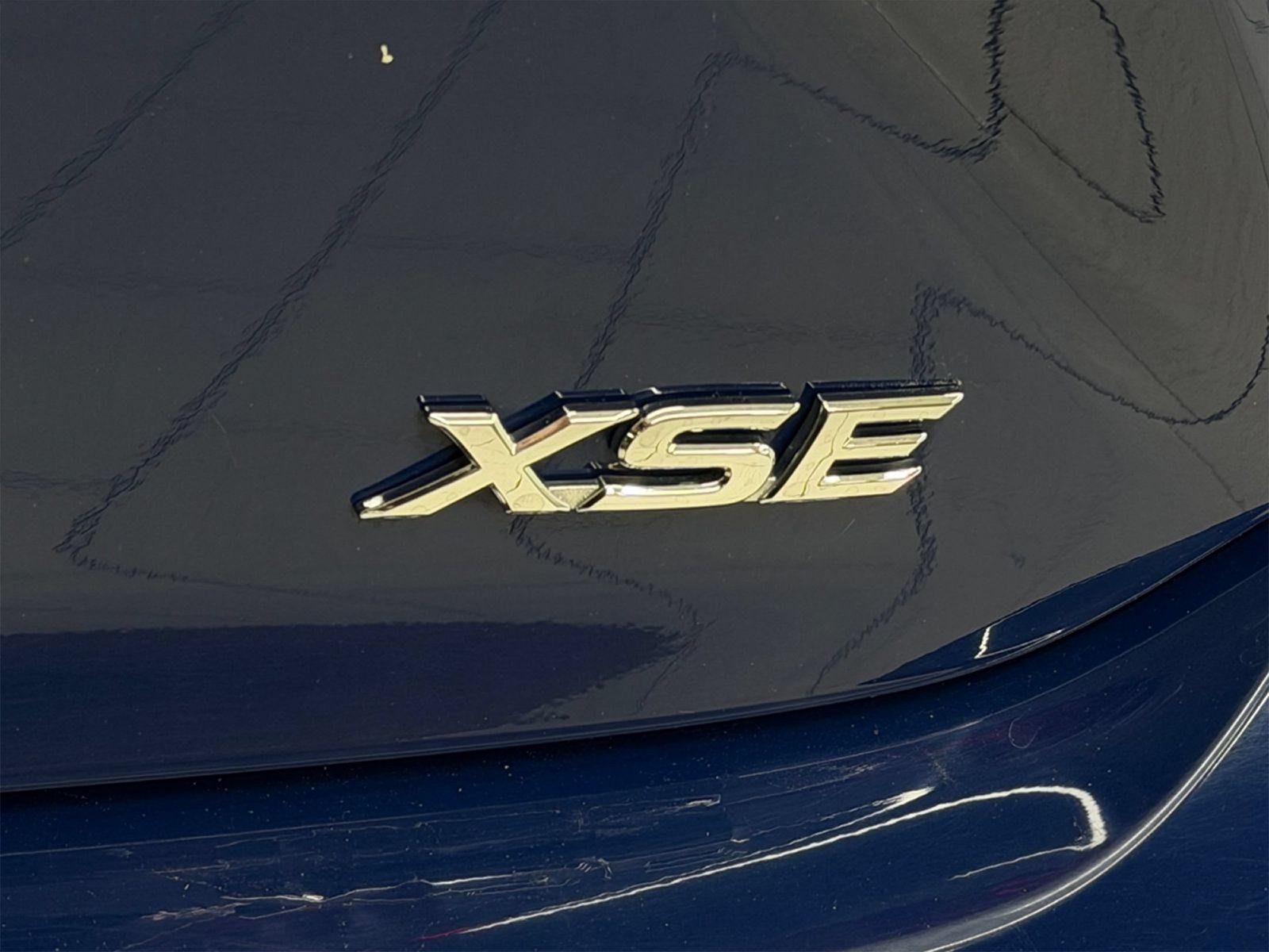 Used 2025 Toyota Camry XSE FWD image 33