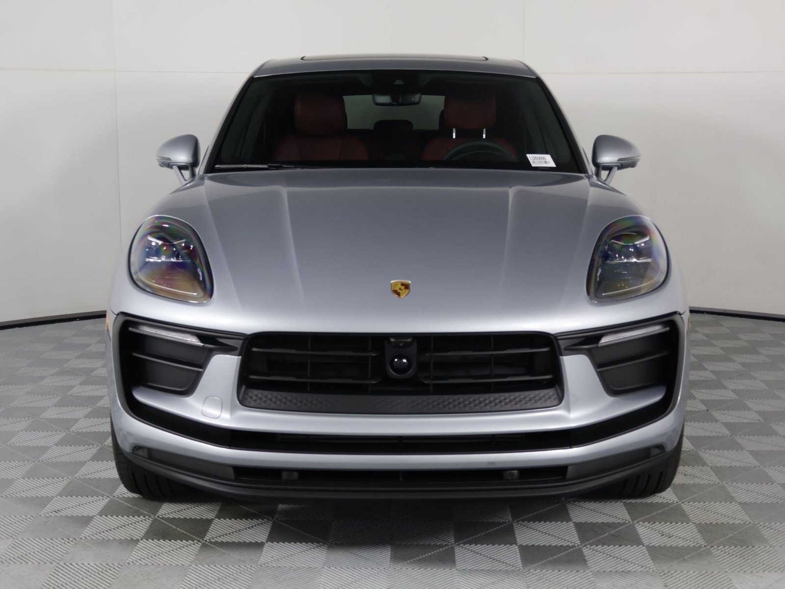 New 2026 Porsche Macan AWD/4WD image 10