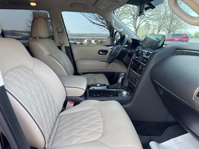 Used 2024 Nissan Armada Platinum w/ Captain's Chairs Package image 10
