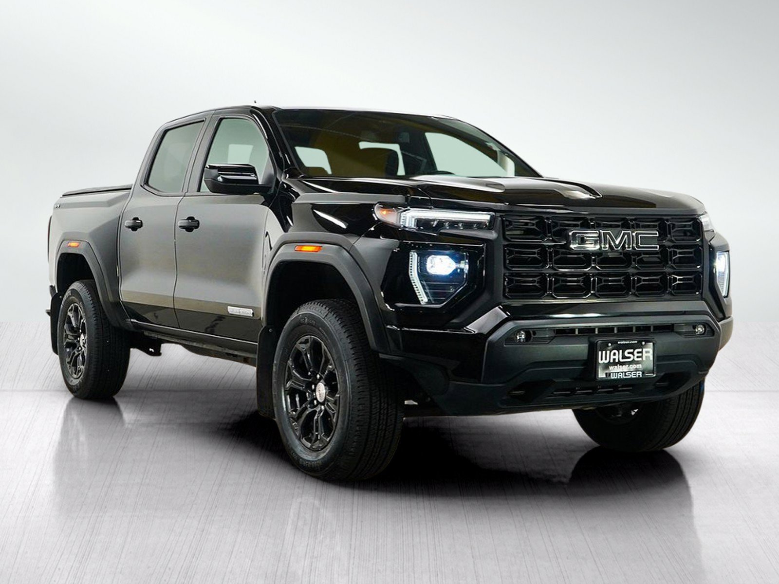 Used 2023 GMC Canyon Elevation w/ Convenience Package AWD/4WD image 7