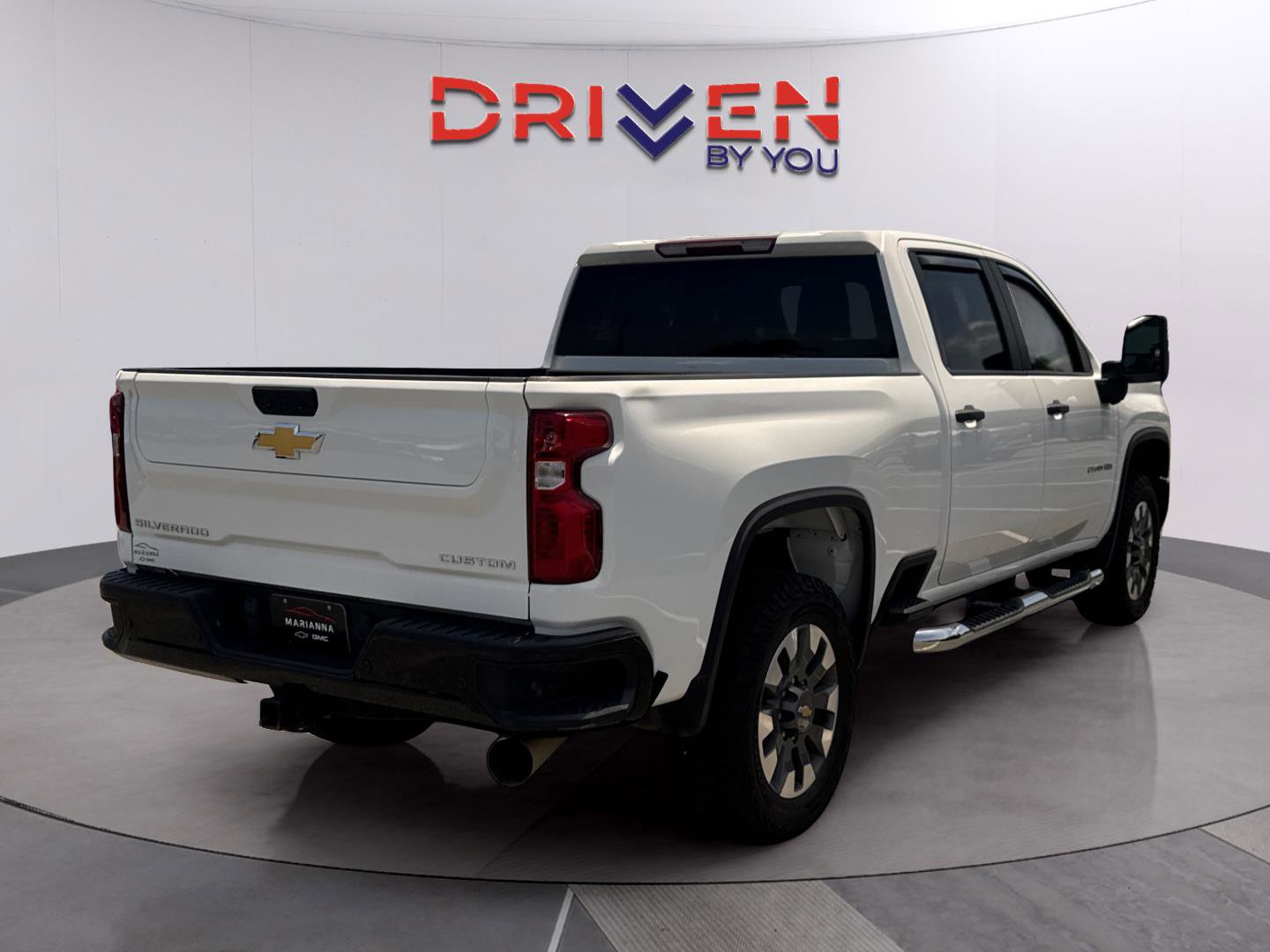 Used 2024 Chevrolet Silverado 2500 Custom w/ Custom Value Package AWD/4WD image 5