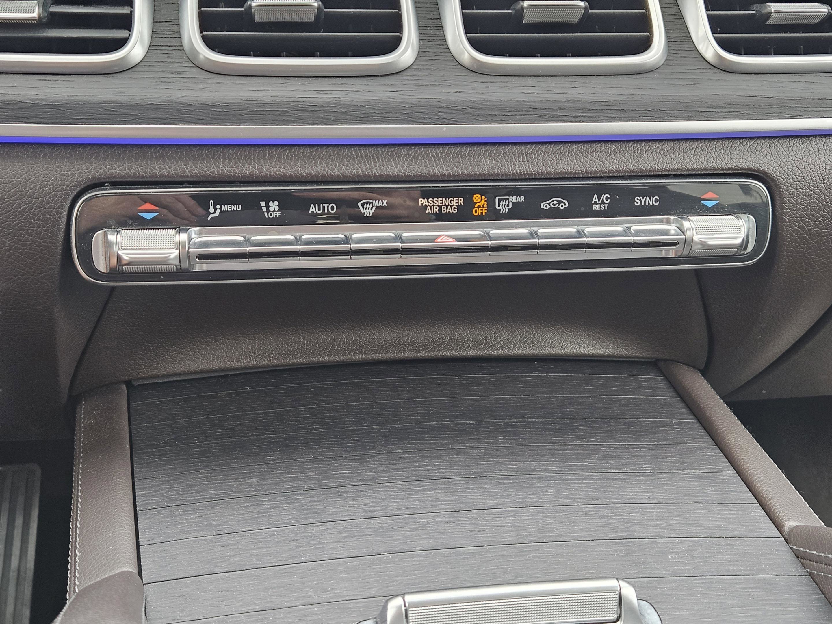 Used 2020 Mercedes-Benz GLE 350 4MATIC image 19