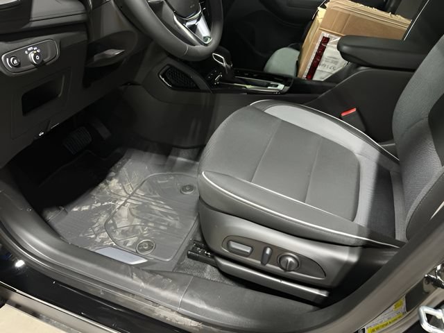 New 2026 Chevrolet TrailBlazer LT w/ Convenience Package FWD image 7