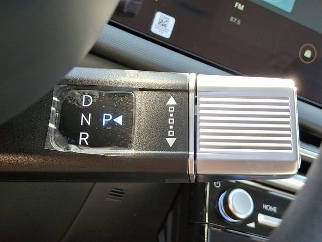 New 2026 Hyundai Tucson Blue SE image 6