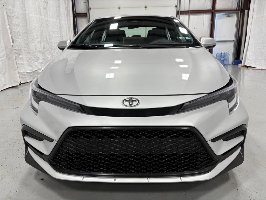 Used 2026 Toyota Corolla XSE FWD image 2