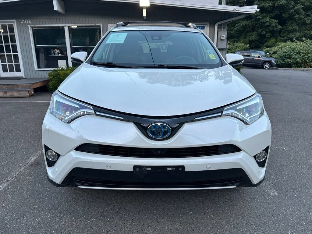 Used 2017 Toyota RAV4 Limited w/ Advanced Technology Package AWD/4WD image 2