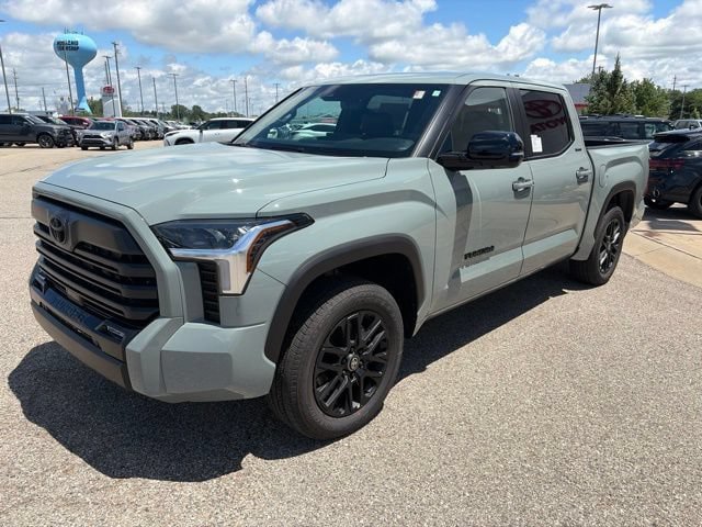 New 2026 Toyota Tundra Limited AWD/4WD image 3