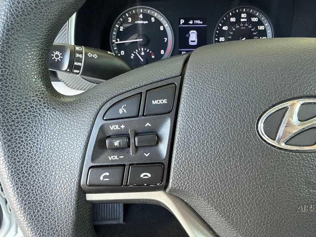 Used 2019 Hyundai Tucson SE AWD/4WD image 16