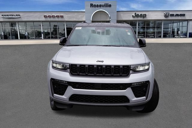 New 2026 Jeep Grand Cherokee Limited AWD/4WD image 8