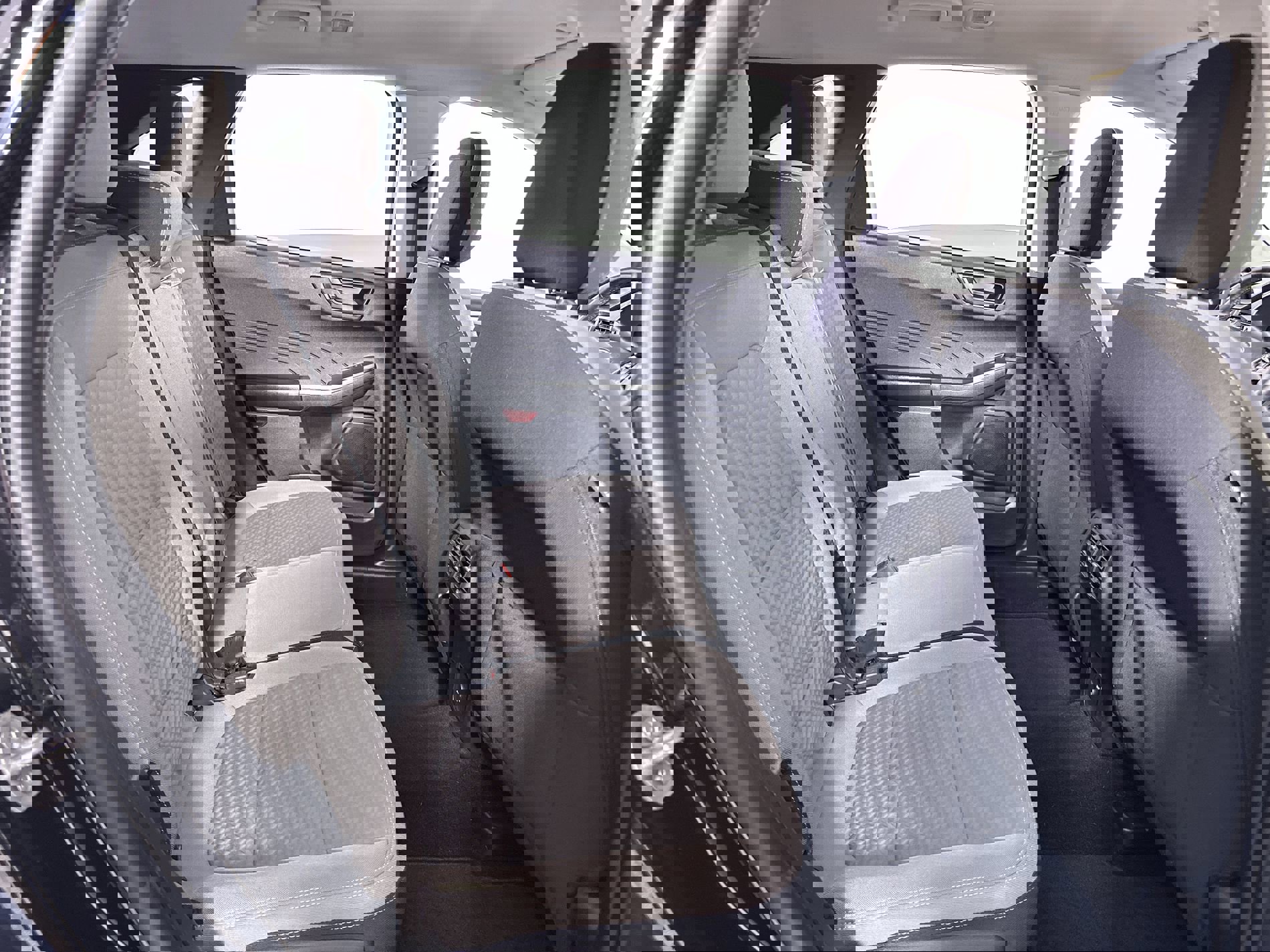 Used 2022 Ford Escape SE w/ SE Sport Appearance Package image 64