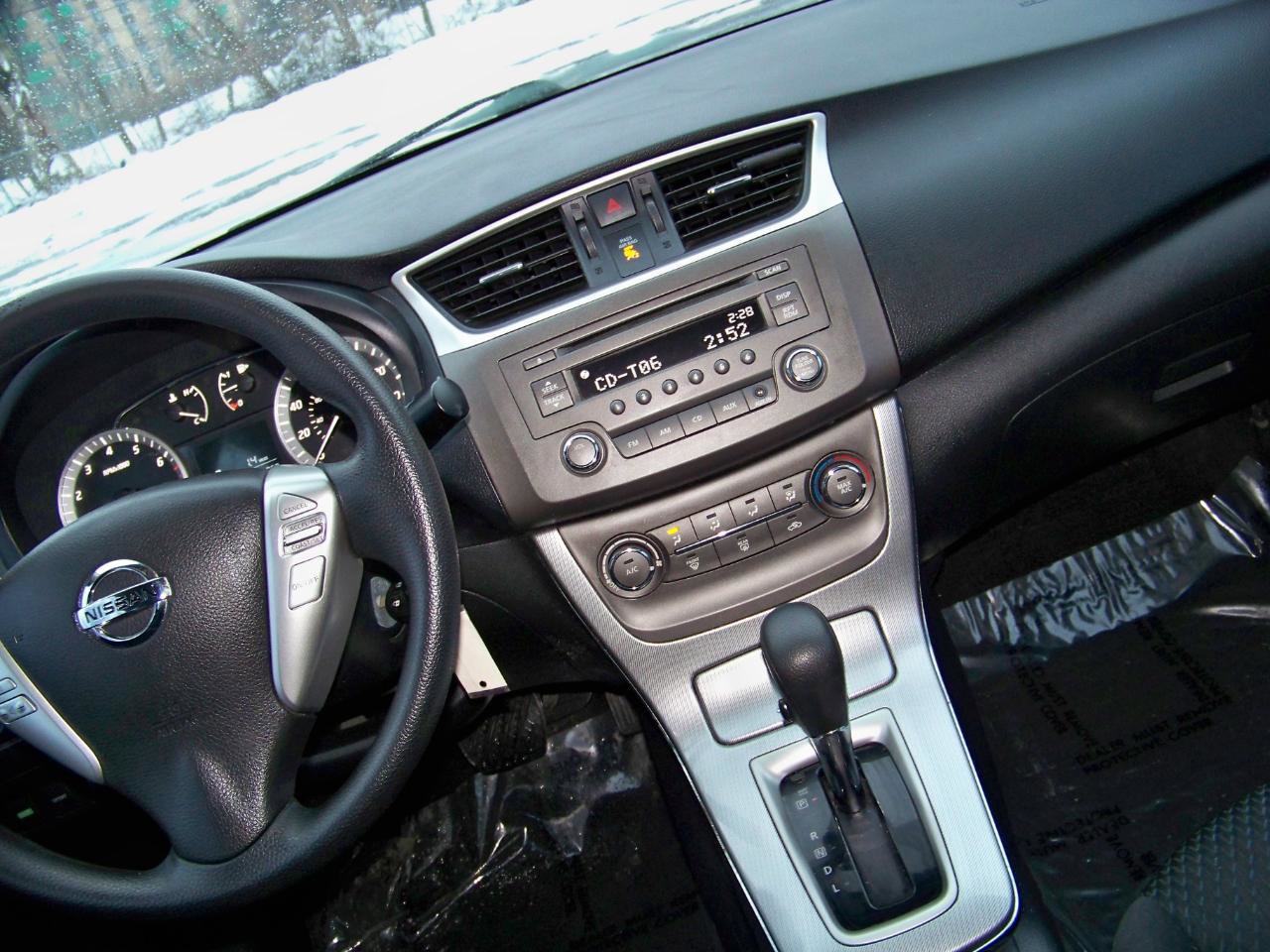 Used 2013 Nissan Sentra SR image 35