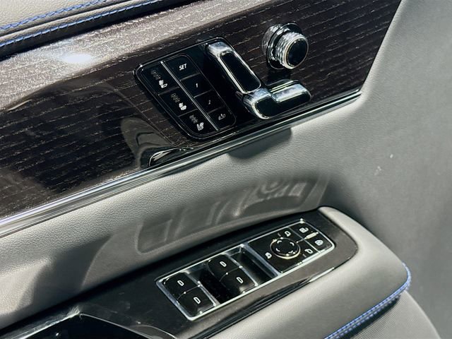 Used 2025 Cadillac Escalade IQ Luxury 1 image 15