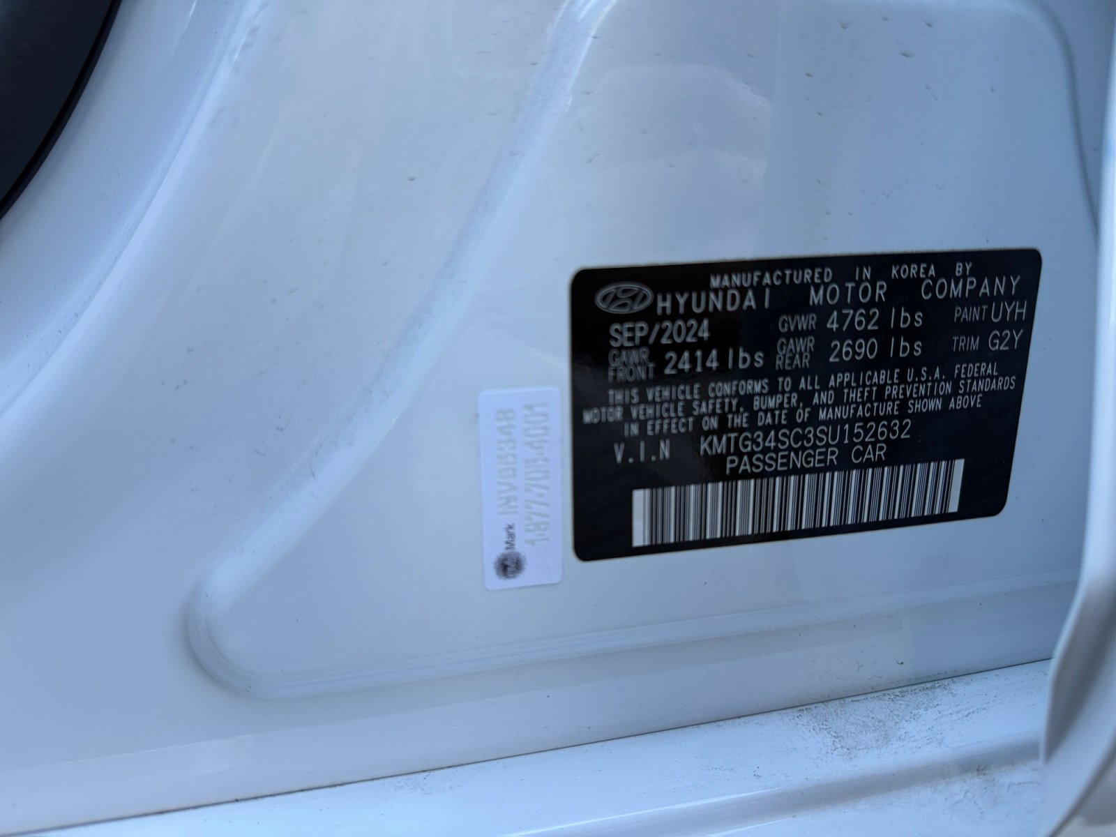 Used 2025 Genesis G70 2.5T image 25