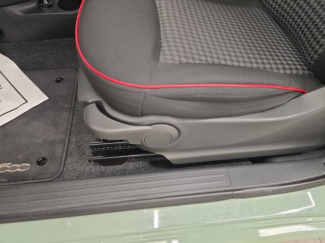 Used 2016 FIAT 500 Easy FWD image 27