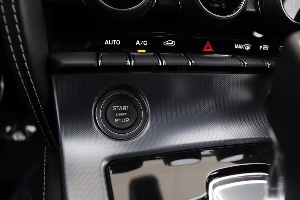 Used 2022 Jaguar F-TYPE R-Dynamic image 46
