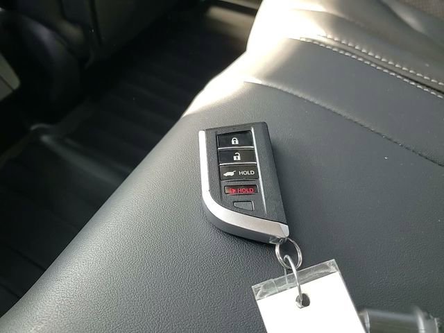 Used 2023 Acura MDX SH-AWD w/ Technology Package image 30