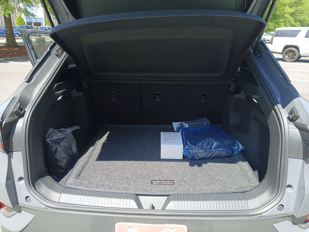 New 2026 Volkswagen ID.4 Pro AWD/4WD image 22