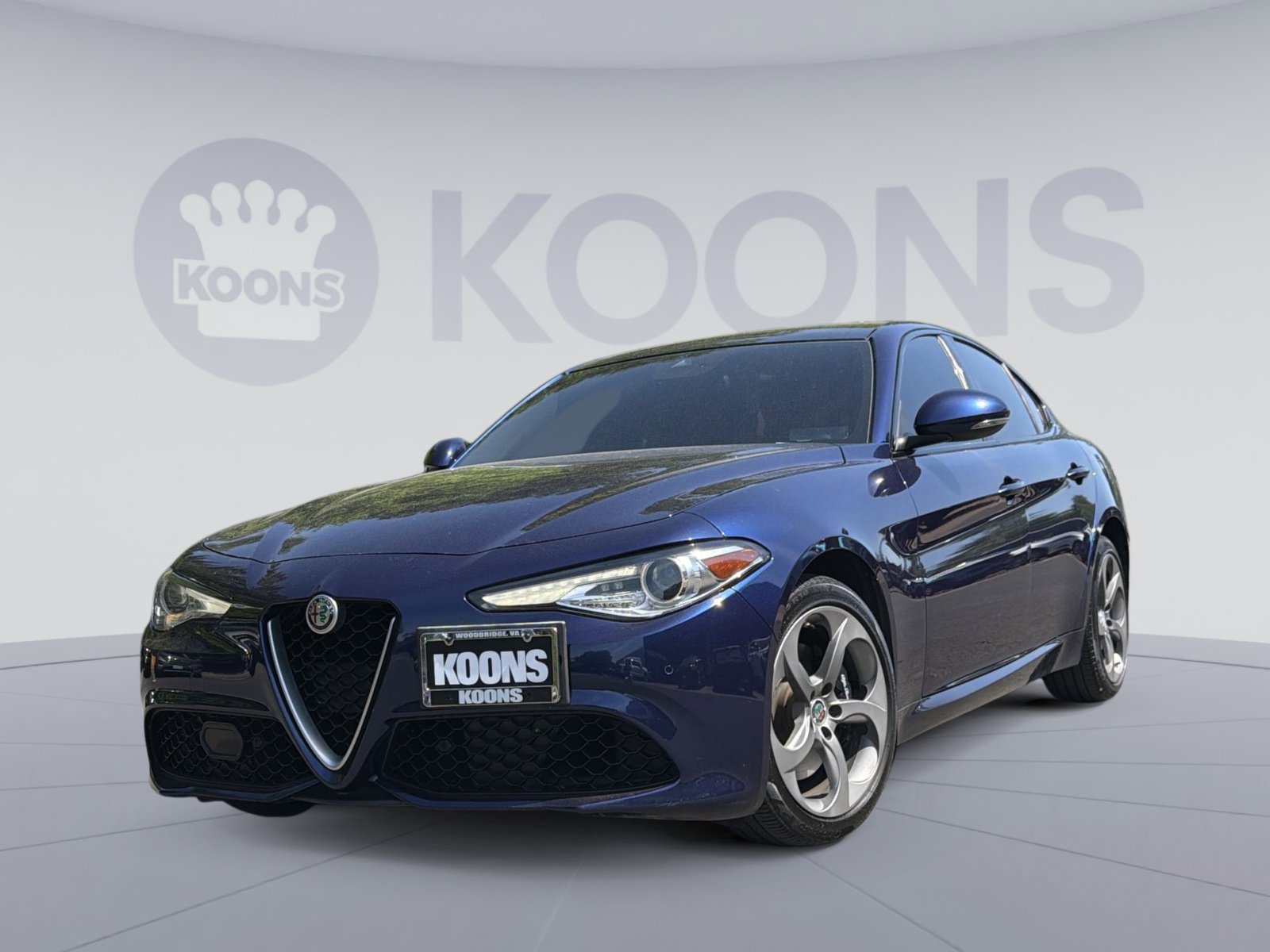 Used 2017 Alfa Romeo Giulia Ti w/ TI 18" Sport Package AWD/4WD image 1