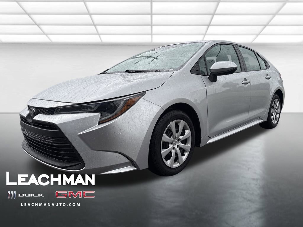 Used 2024 Toyota Corolla LE FWD image 8