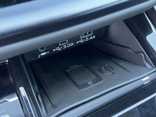 Used 2025 Subaru Outback Wilderness image 31