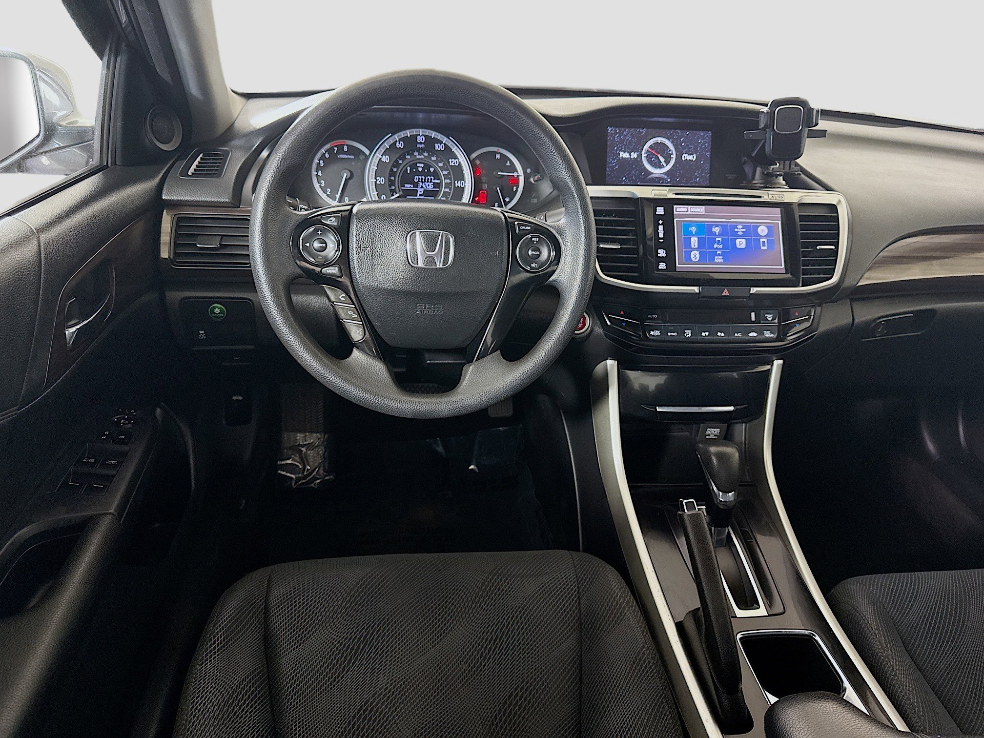 Used 2017 Honda Accord EX image 17