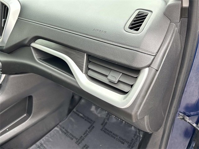 Used 2023 GMC Terrain SLT image 27