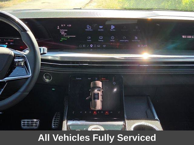 Certified 2026 Cadillac Escalade V w/ LPO, ONYX Package AWD/4WD image 17