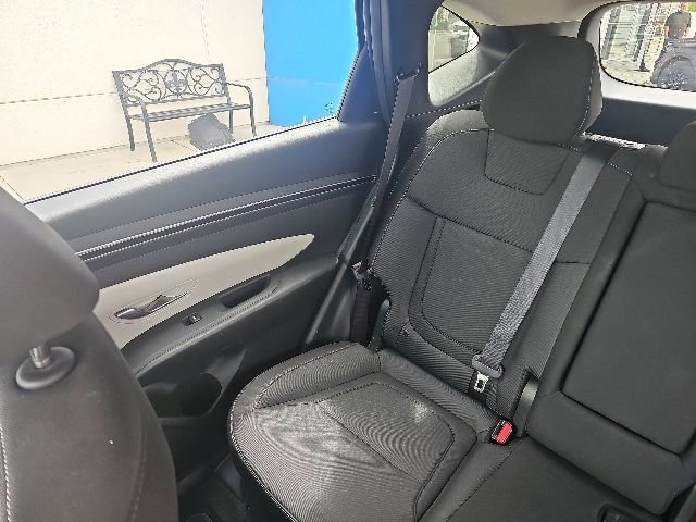 Used 2022 Hyundai Tucson Blue AWD/4WD image 10