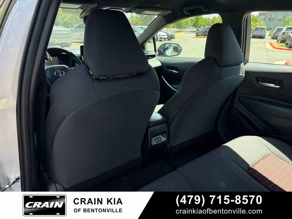 Used 2025 Toyota Corolla SE FWD image 25