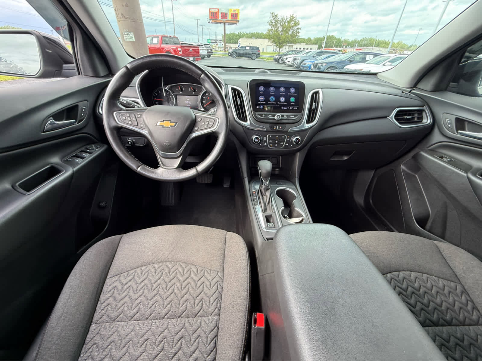 Used 2022 Chevrolet Equinox LT FWD image 11