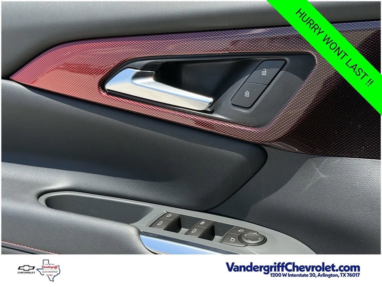 New 2026 Chevrolet Traverse Z71 w/ Enhanced Driving Package AWD/4WD image 19