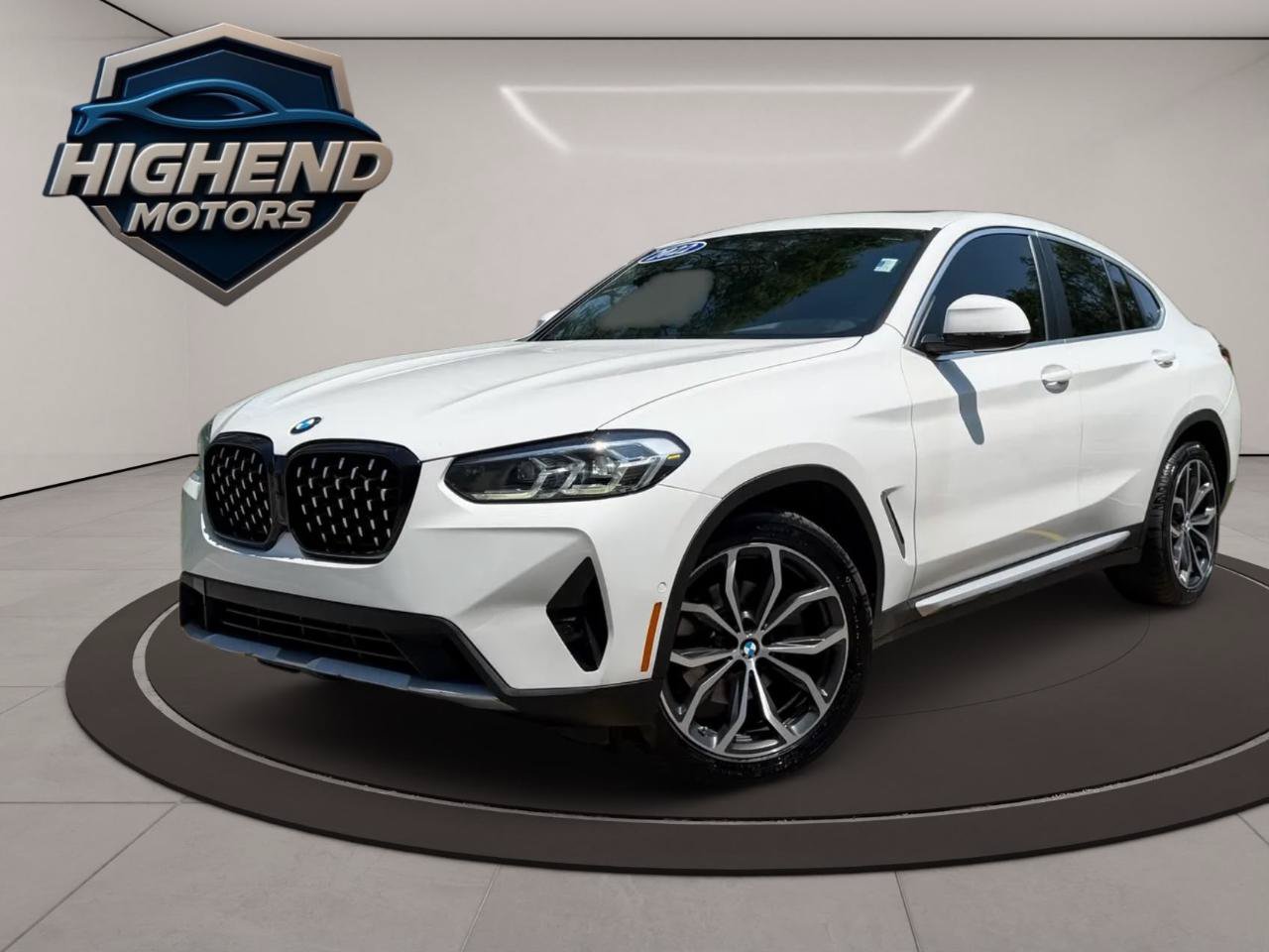 Used 2022 BMW X4 xDrive30i w/ Convenience Package AWD/4WD image 2