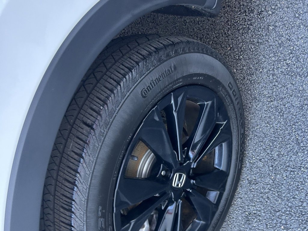 Used 2025 Honda CR-V Sport Touring image 22