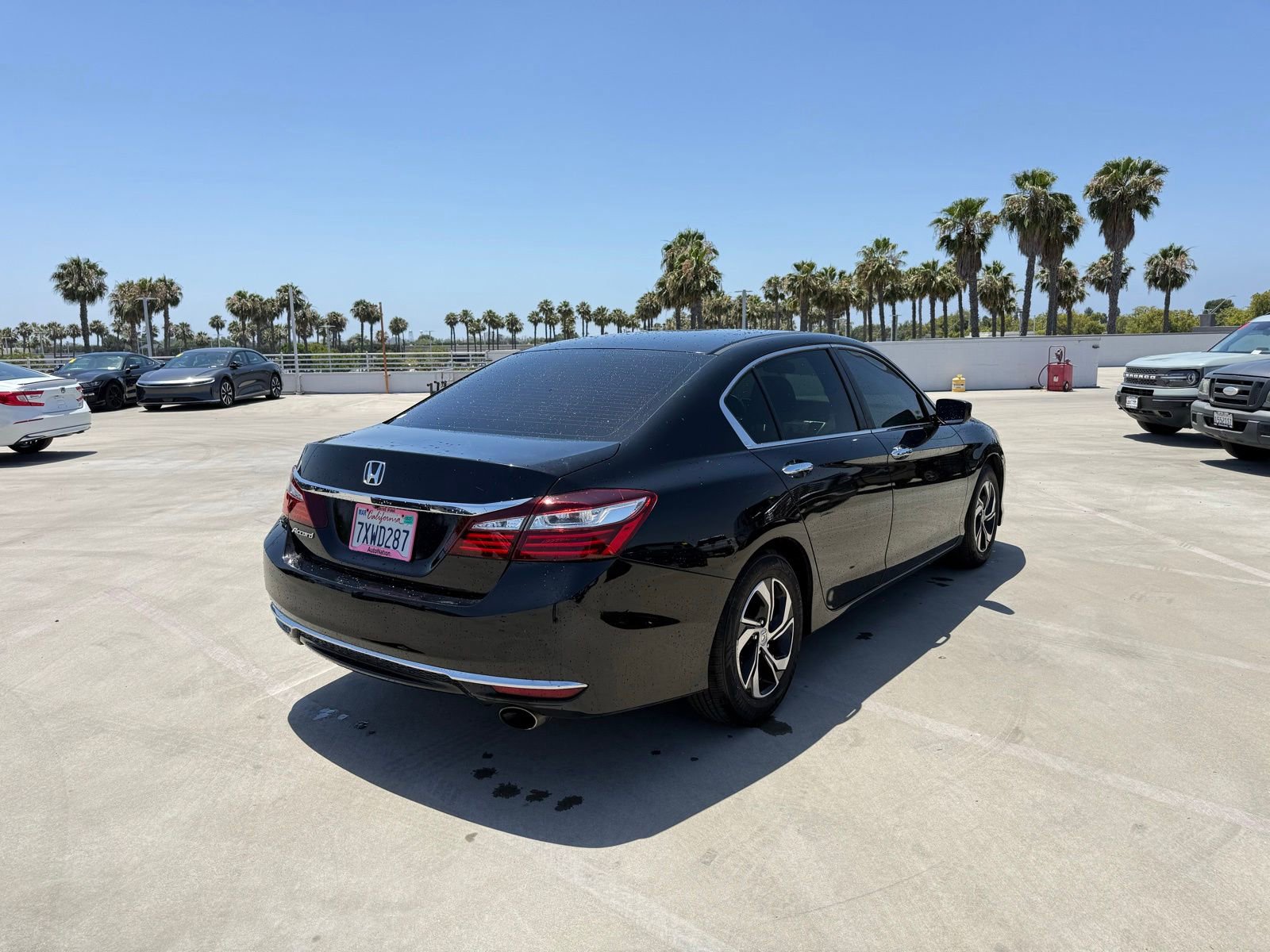 Used 2017 Honda Accord LX image 3