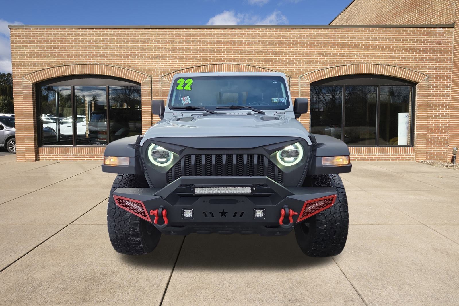 Used 2022 Jeep Gladiator Rubicon w/ Cold Weather Group image 9
