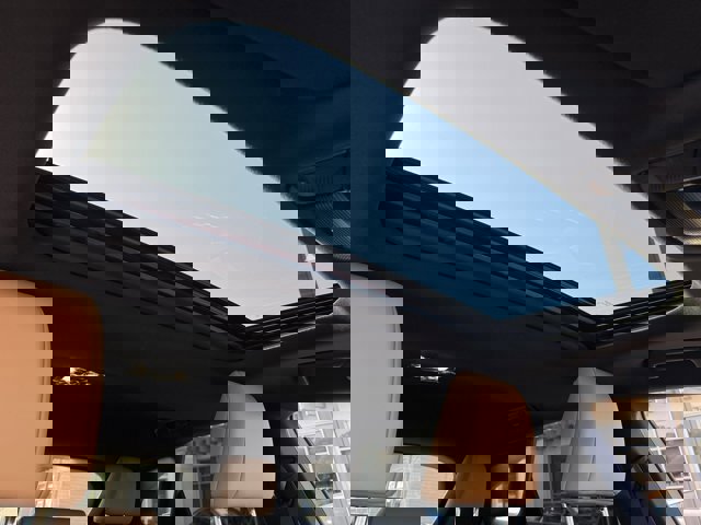 Used 2025 Lexus RX 350 FWD w/ Technology Package image 7