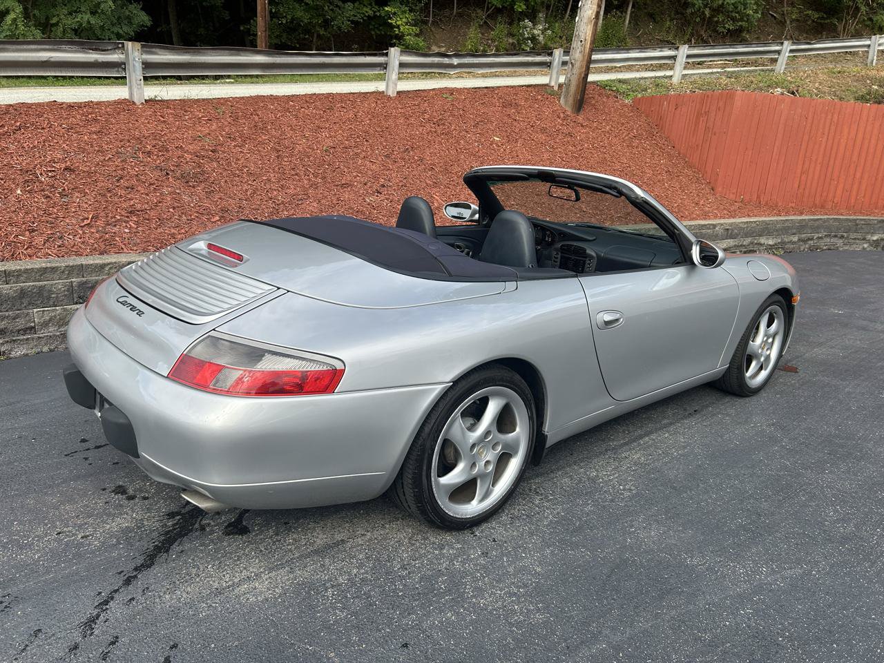 Used 1999 Porsche 911 Carrera 4 AWD/4WD image 12