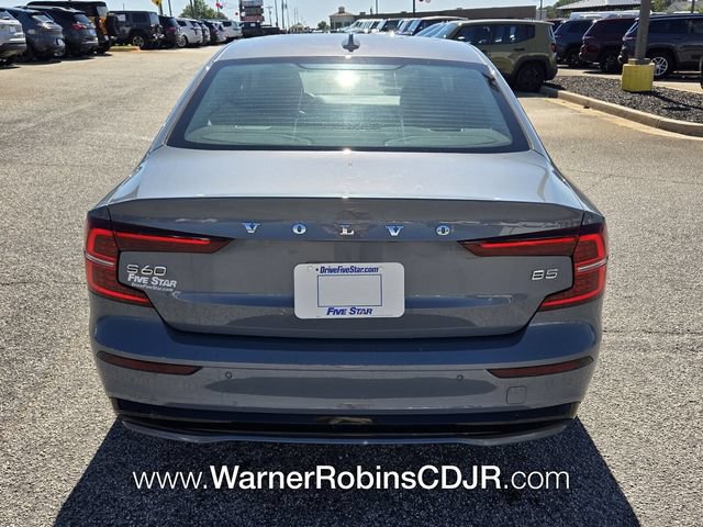 Used 2024 Volvo S60 B5 Core FWD image 11
