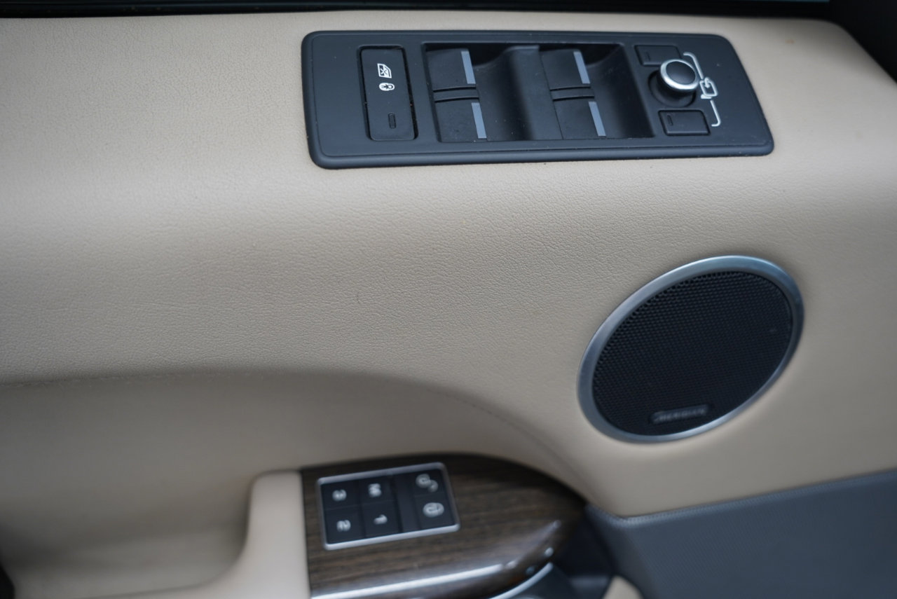 Used 2017 Land Rover Range Rover Sport Supercharged image 31