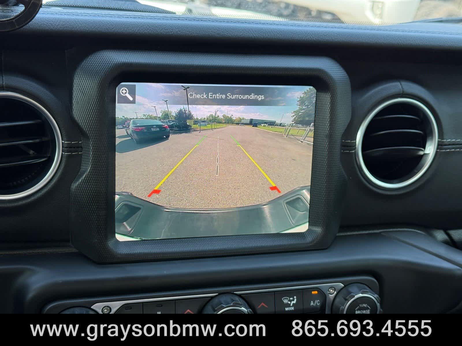 Used 2021 Jeep Gladiator Overland w/ Popular Equipment Package AWD/4WD image 32