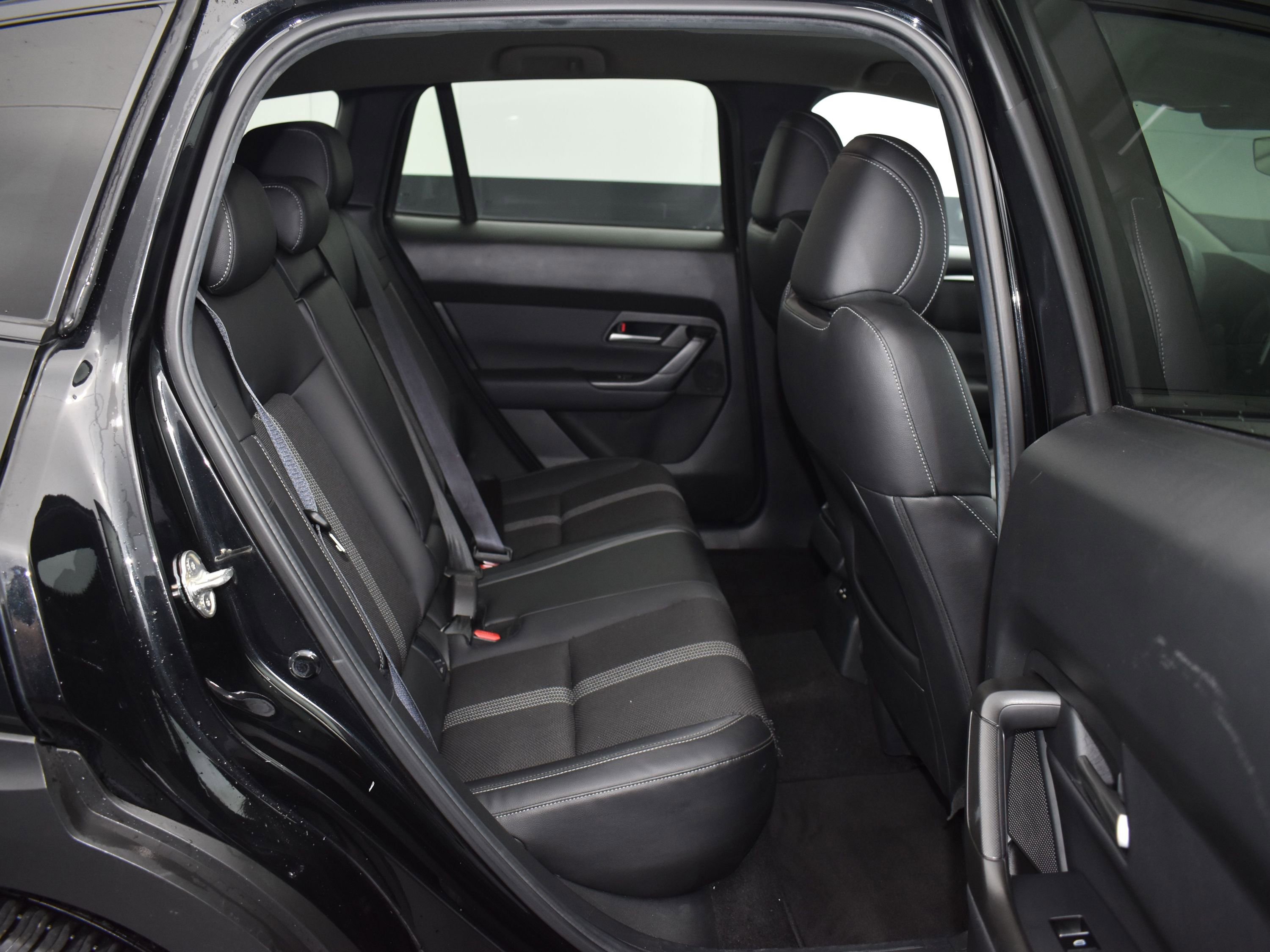 Used 2024 MAZDA CX-50 AWD 2.5 S w/ Preferred Package image 10