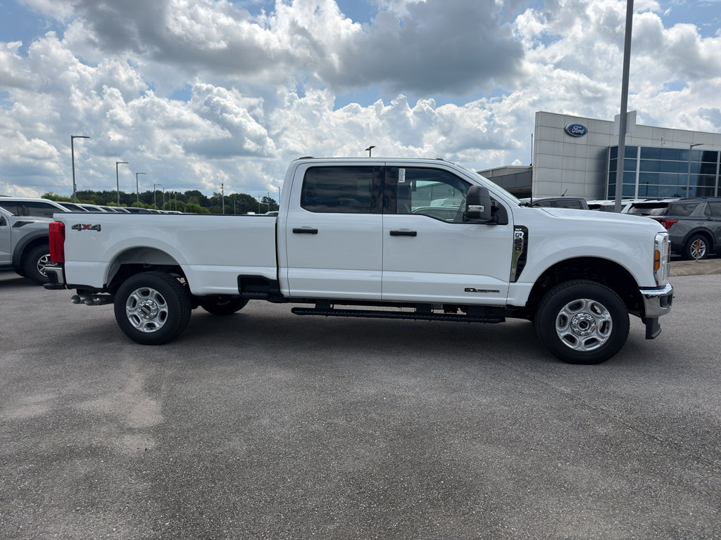 New 2026 Ford F250 XLT AWD/4WD image 4