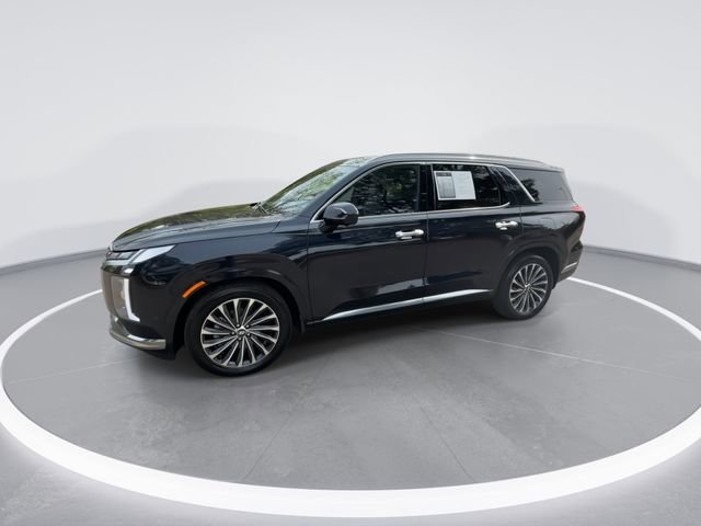 Used 2024 Hyundai Palisade Calligraphy image 4