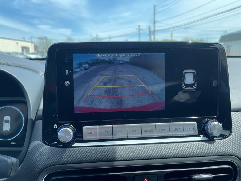 New 2023 Hyundai Kona Limited image 34