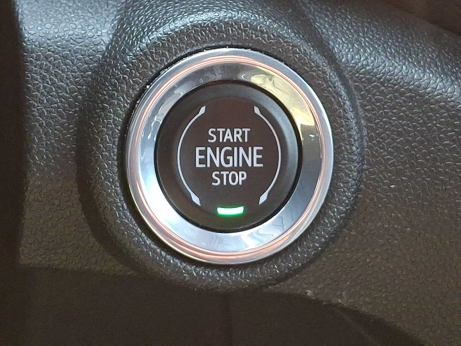 Used 2023 Chevrolet TrailBlazer LT AWD/4WD image 25