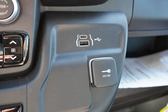 Used 2024 RAM ProMaster 3500 image 26