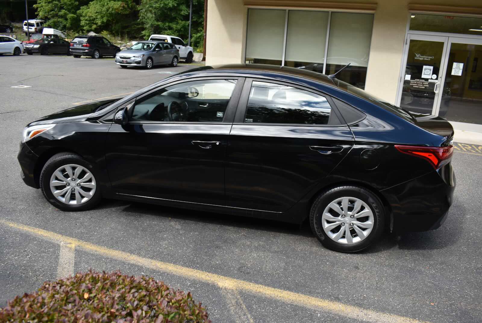 Used 2020 Hyundai Accent SE FWD image 7