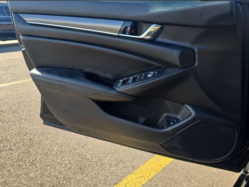 Used 2022 Honda Accord Sport image 24